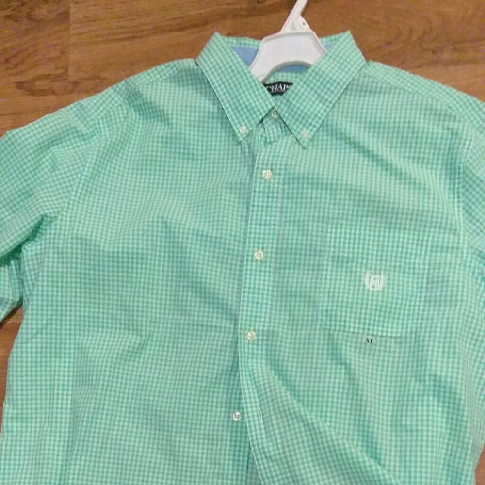 NWOT Chaps Button up shirt